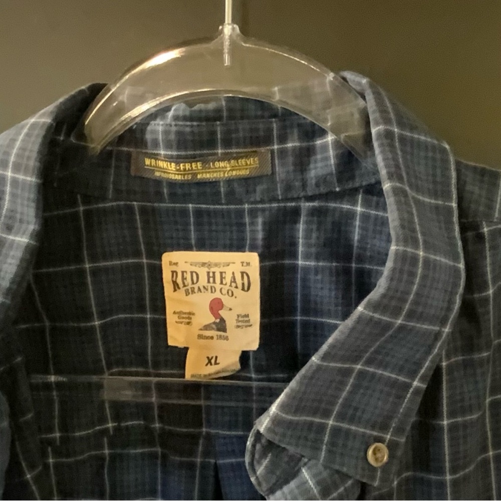 🌸🌸 RedHead Men's Navy Plaid Button Down Shirt